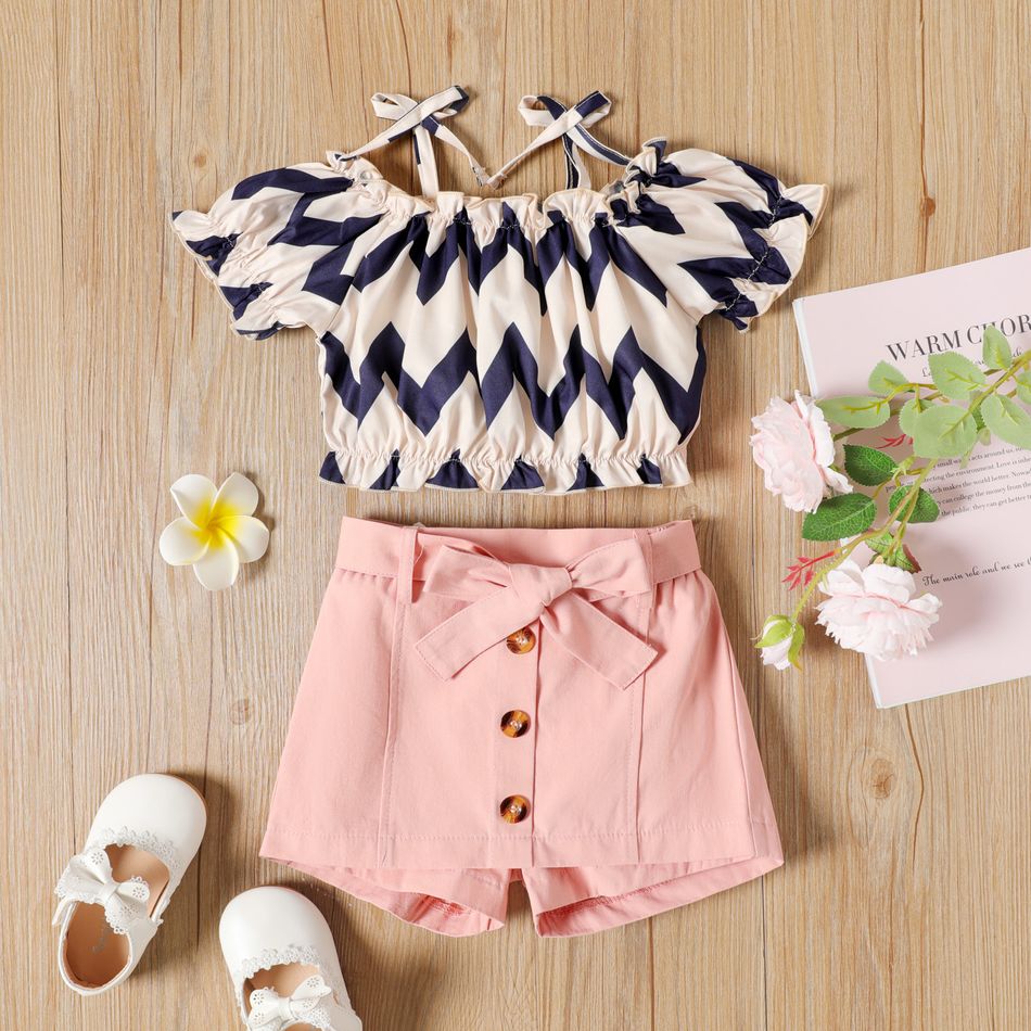2pcs Baby Girl 100% Cotton Belted Shorts and Chevron Print Puff-sleeve Cami Top Set Pink