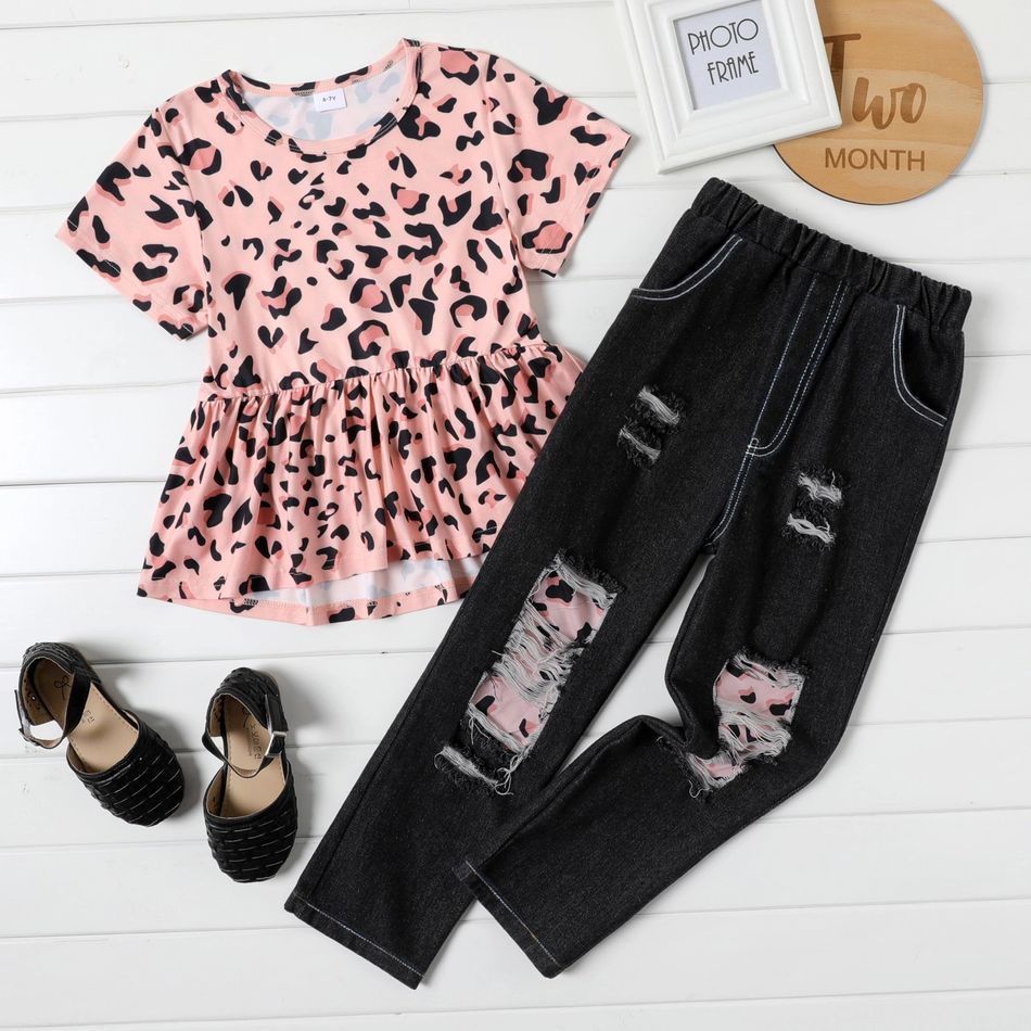 2-piece Kid Girl Leopard Print Peplum Tee and Patch Ripped Denim Jeans Set Pink