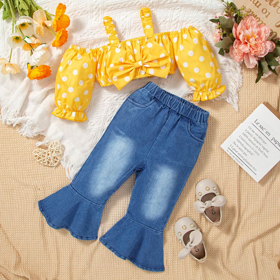 2pcs Baby Girl 100% Cotton Flared Jeans and Polka Dot Print Cold Shoulder Long-sleeve Bow Front Crop Top Set Yellow