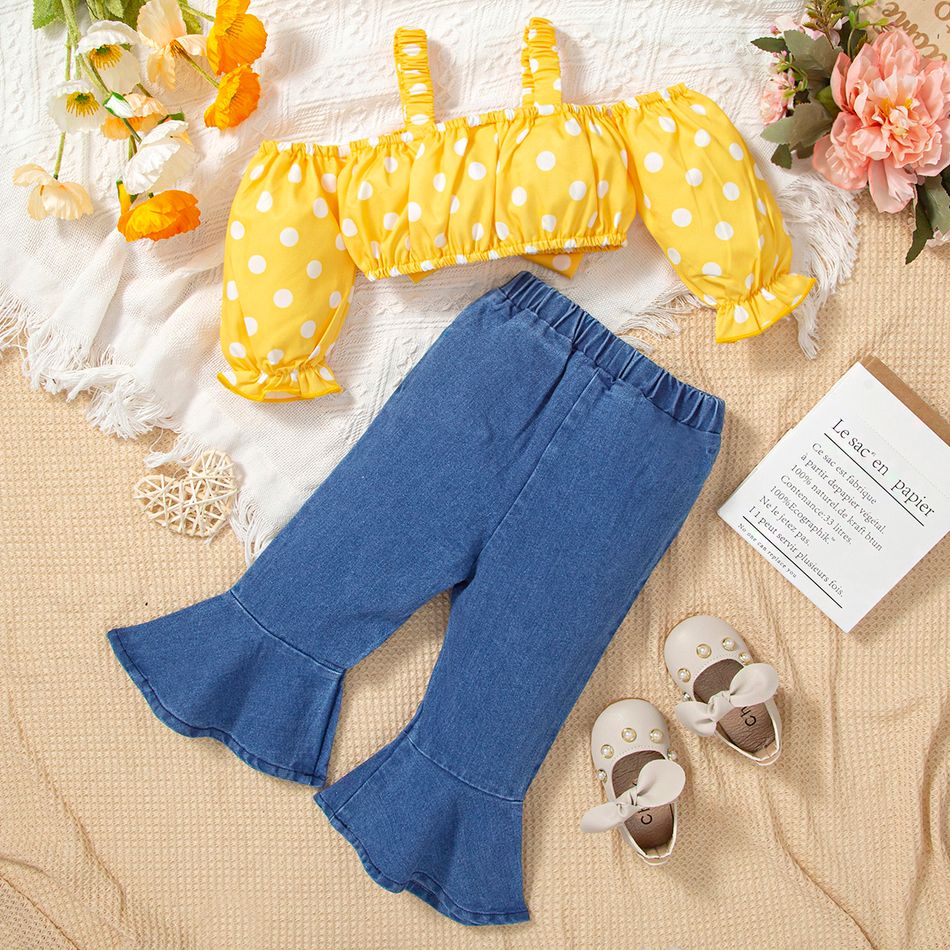 2pcs Baby Girl 100% Cotton Flared Jeans and Polka Dot Print Cold Shoulder Long-sleeve Bow Front Crop Top Set Yellow big image 2