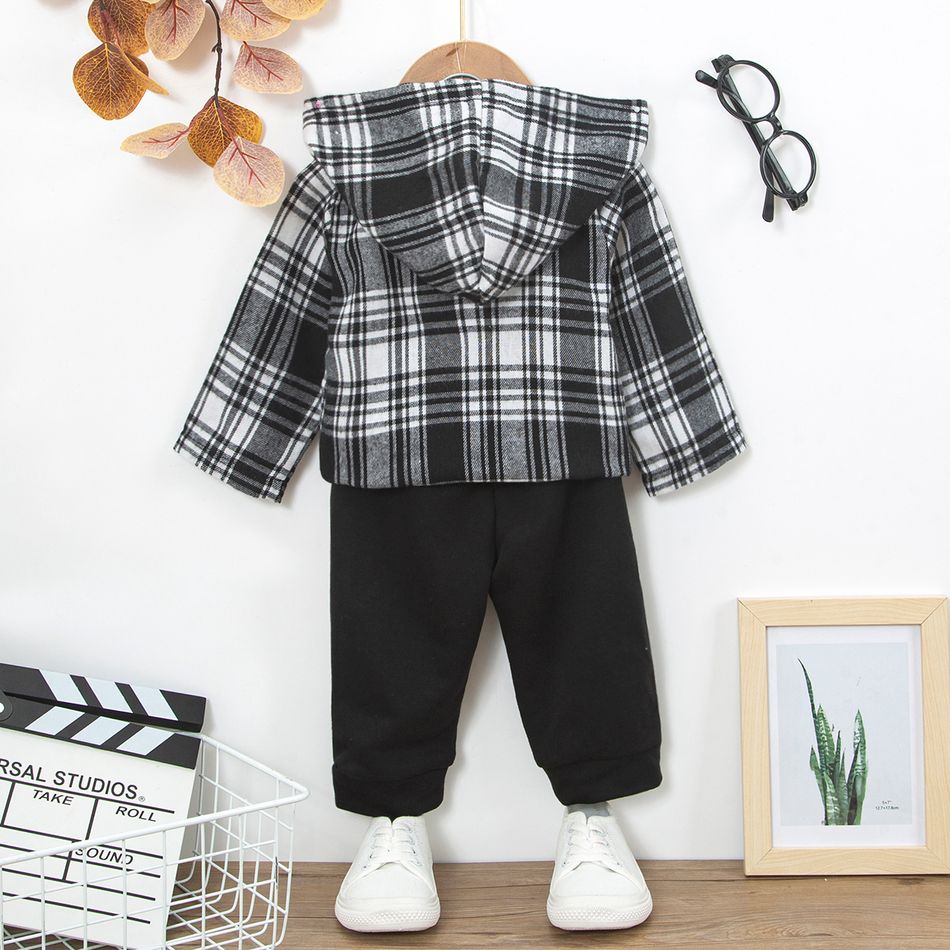 2pcs Baby Boy Bear Embroidered Letter Print Plaid Hooded Long-sleeve Shirt Jacket and Sweatpants Set Black/White big image 2