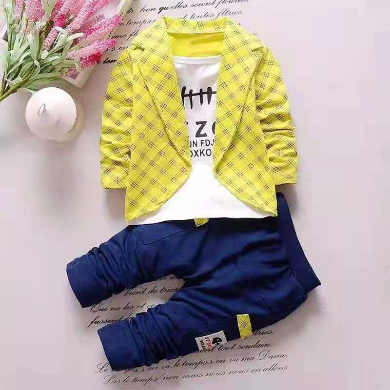 2pcs Letter and Plaid Print Long-sleeve Baby Set Yellow