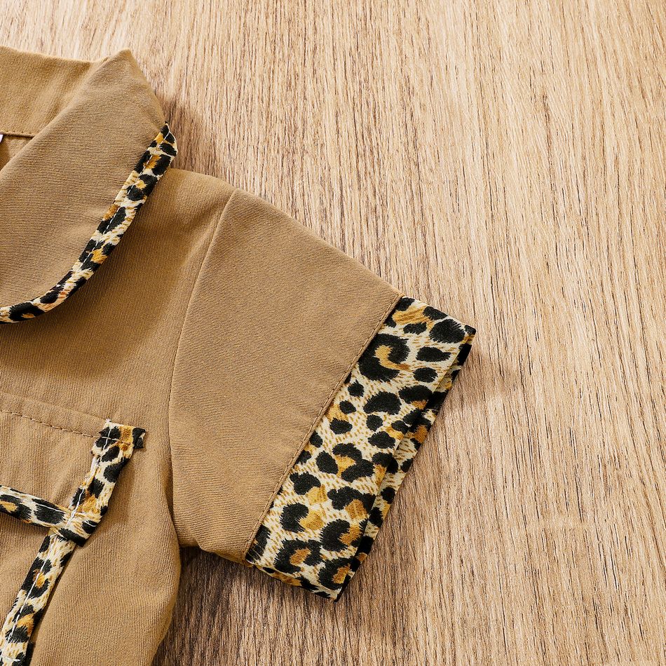100% Cotton 2pcs Baby Girl Leopard Splicing Peter Pan Collar Short-sleeve Jumpsuit with Headband Set Khaki big image 6