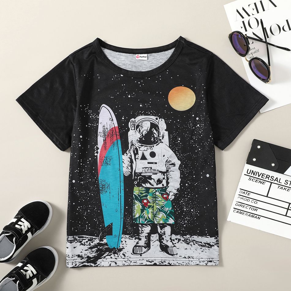 Trendy Kid Boy Short-sleeve Astronaut Galaxy Print T-shirt Black big image 1