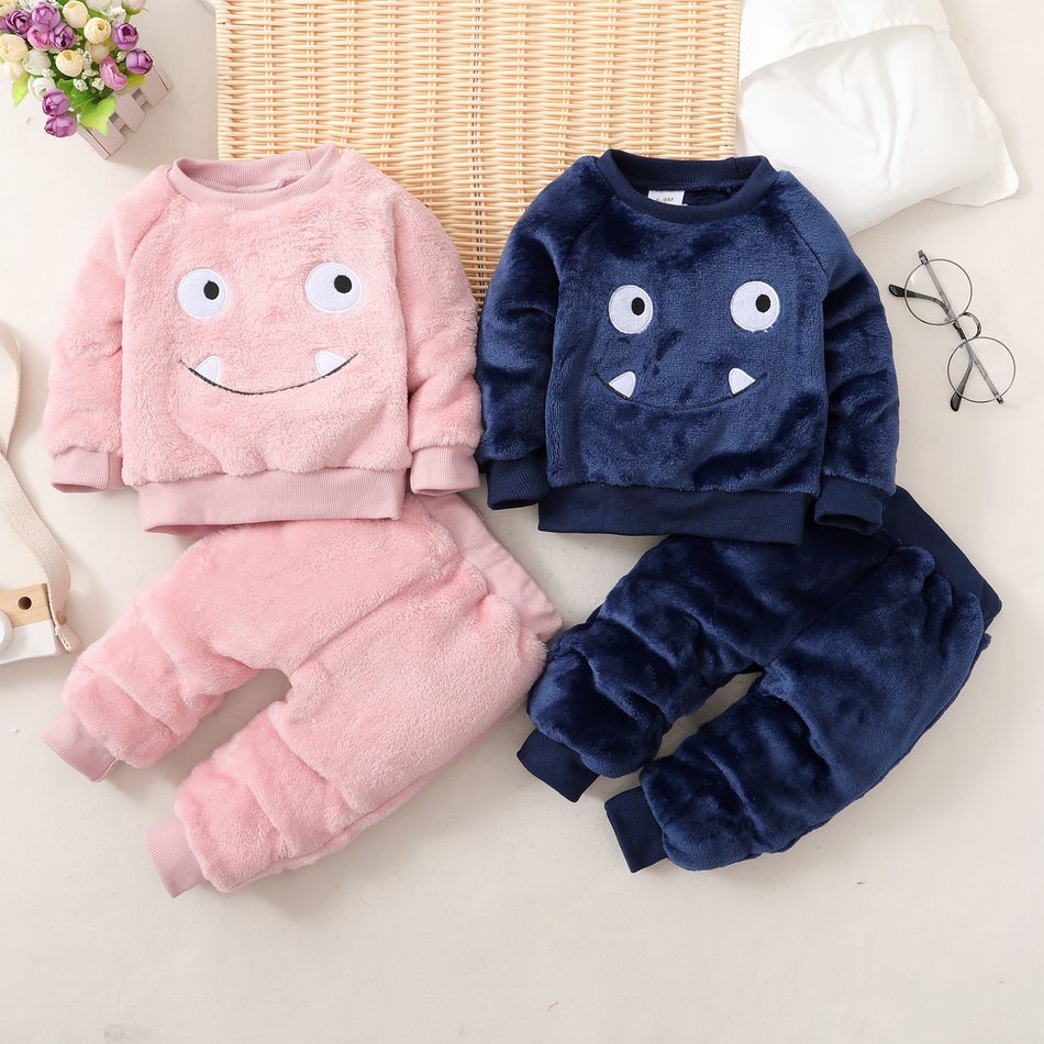 2pcs Baby Cartoon Animal Embroidered Long-sleeve Velvet Pullover Set Coral big image 2