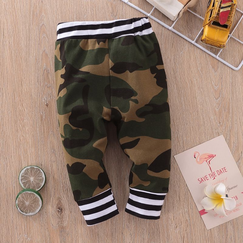 3pcs Baby Boy 95% Cotton Long-sleeve Dinosaur Letter Print Romper and Camouflage Trousers with Hat Set White big image 3