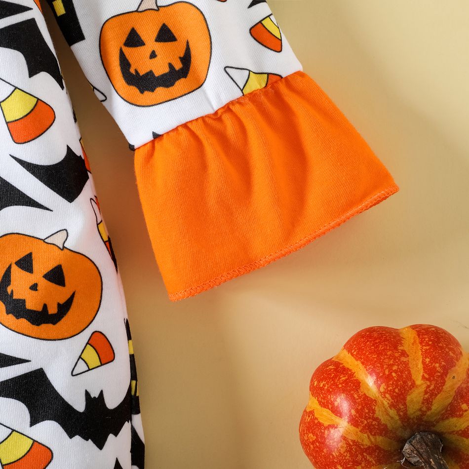 Halloween 2pcs Baby Girl Allover Pumpkin Print Spliced Ruffle Trim Long-sleeve Bell Bottom Jumpsuit with Headband Set Orange big image 4