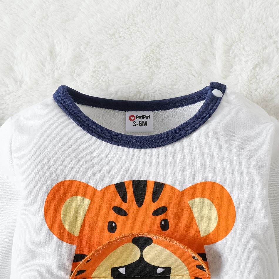 2pcs Baby Boy Tiger Print Long-sleeve Sweatshirt and Sweatpants Set OffWhite big image 4