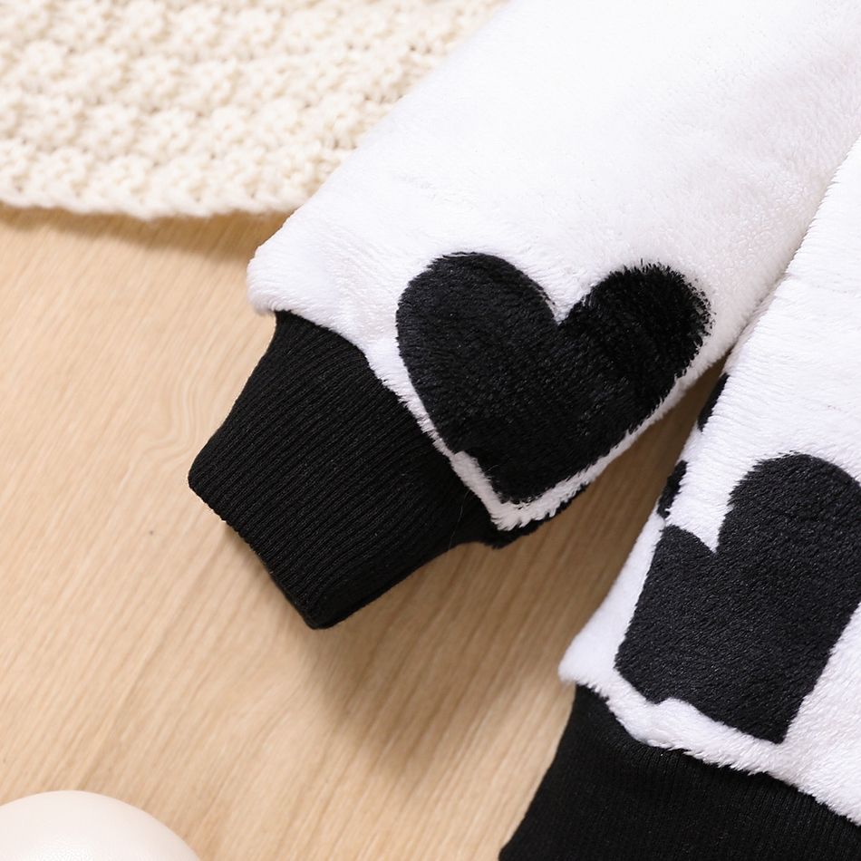 2pcs Toddler Girl Heart Pattern Bowknot Design Fleece Sweatshirt and PU Skirt Set Black/White big image 3