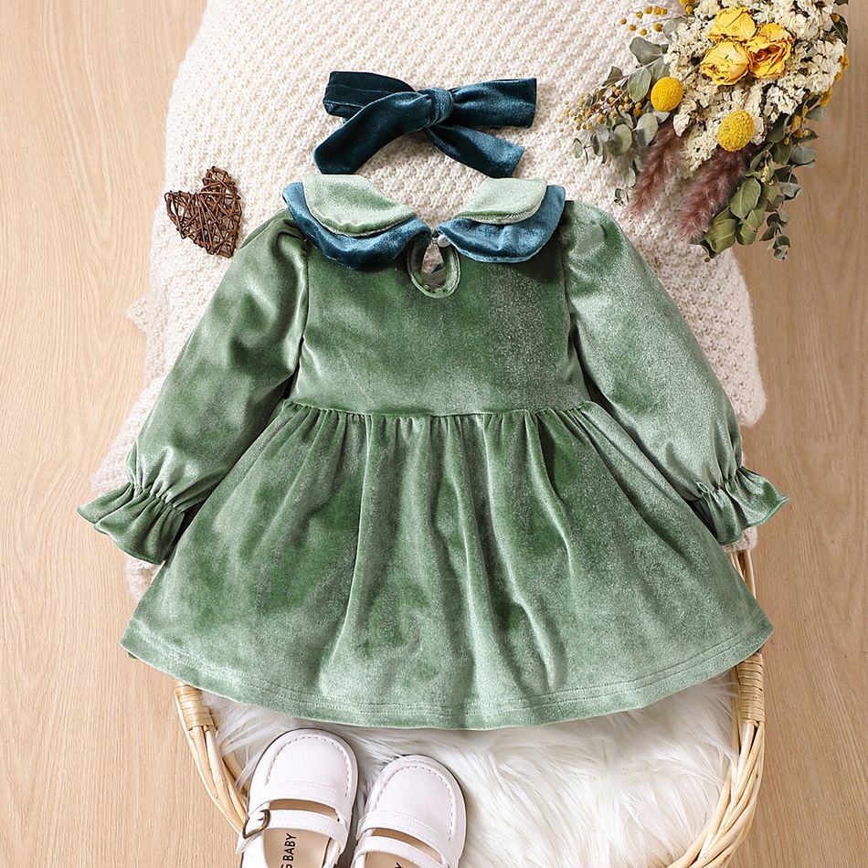 2pcs Baby Girl Contrast Peter Pan Collar Long-sleeve Velvet Party Dress with Headband Set Green big image 2
