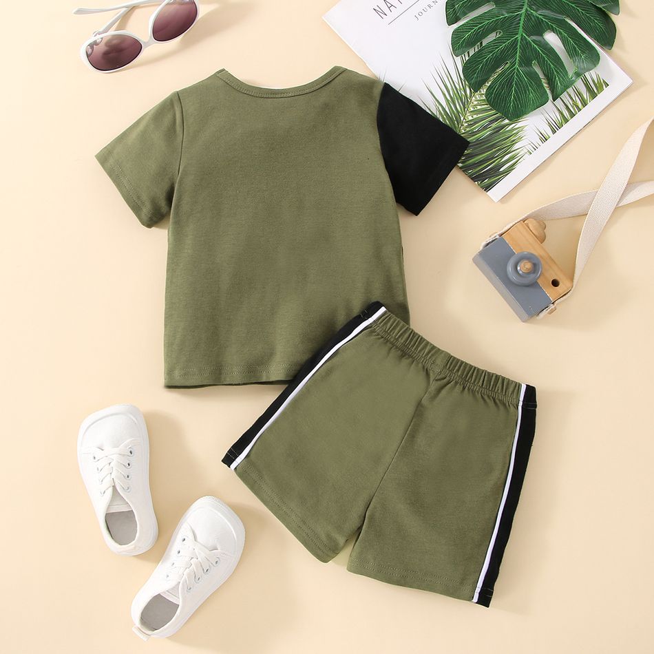 2pcs Baby Boy 95% Cotton Short-sleeve Colorblock T-shirt and Shorts Set Army green big image 7