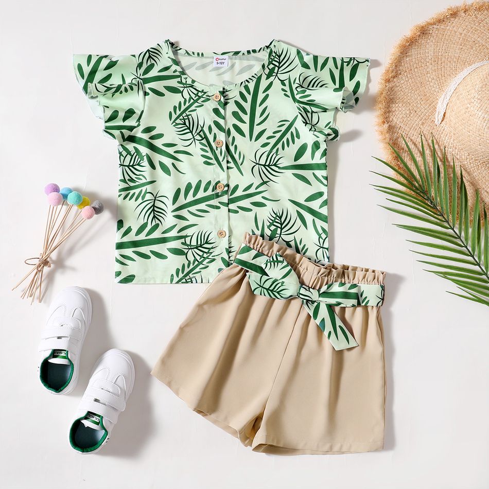 Kid Girl Leaf Print Flutter-sleeve Top and Solid Shorts with Waistband Green