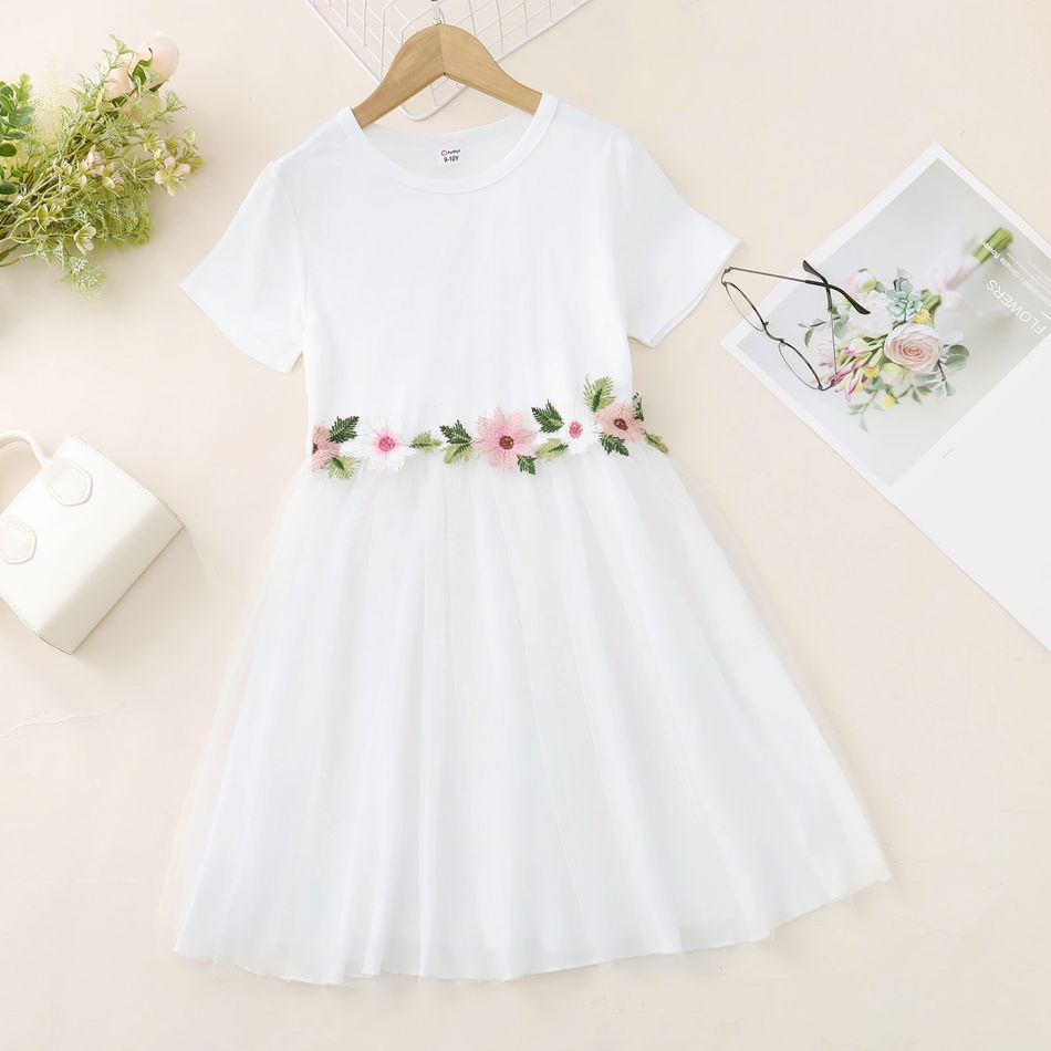 Kid Girl Round-collar 3D Floral Design Mesh Short-sleeve Dress White