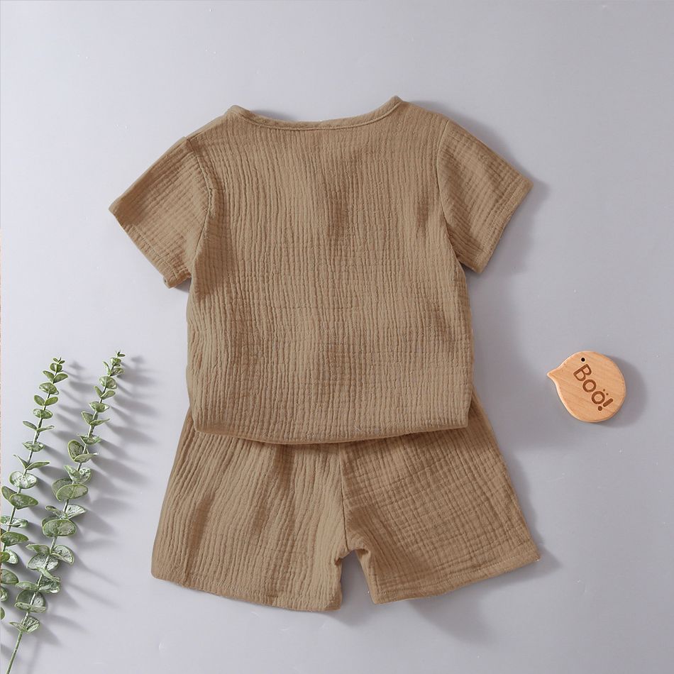2pcs Toddler Boy/Girl Casual Solid Color Crepe Tee and Shorts Set Coffee big image 2