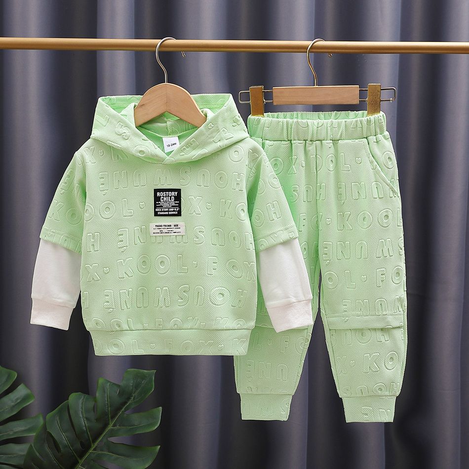 2pcs Toddler Girl Trendy Faux-two Letter Textured Hoodie Sweatshirt and Pants Set Pale Green big image 1