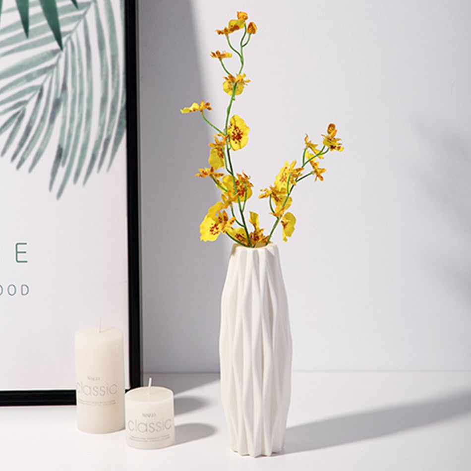 Ceramic Look White Plastic Flower Vase Geometric Style Unbreakable Decor Vase for Flower Home Office Table Decor White big image 6