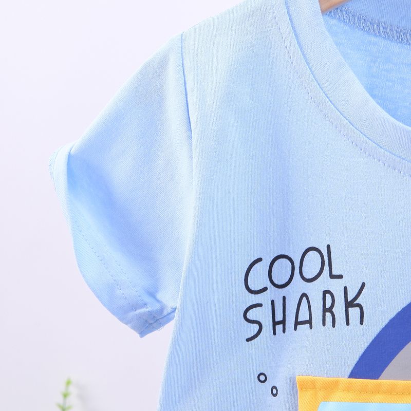 2pcs Toddler Boy Playful Letter Shark Print Tee and Faux Pocket Design Shorts Set Blue big image 3