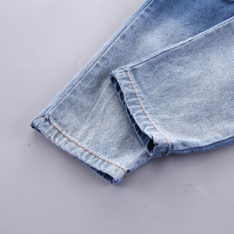2pcs Toddler Boy Trendy Ripped Denim Jeans and Zipper Pocket Design Sweatshirt Set Deep Blue