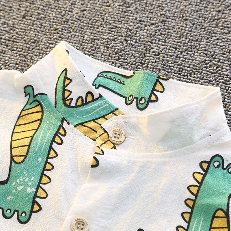 2pcs Toddler Boy Playful Animal Crocodile Print Shirt and Pocket Design Shorts Set White big image 3