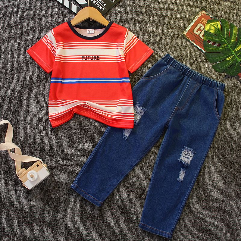 2pcs Toddler Boy Trendy Ripped Denim Jeans and Letter Print Stripe Tee Set Red/White
