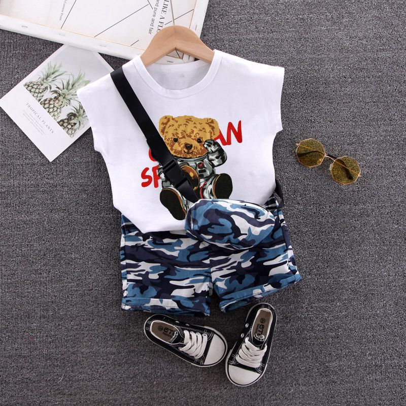 3pcs Toddler Boy Bear Print Tee & Camouflage Print Shorts and Bag Set White