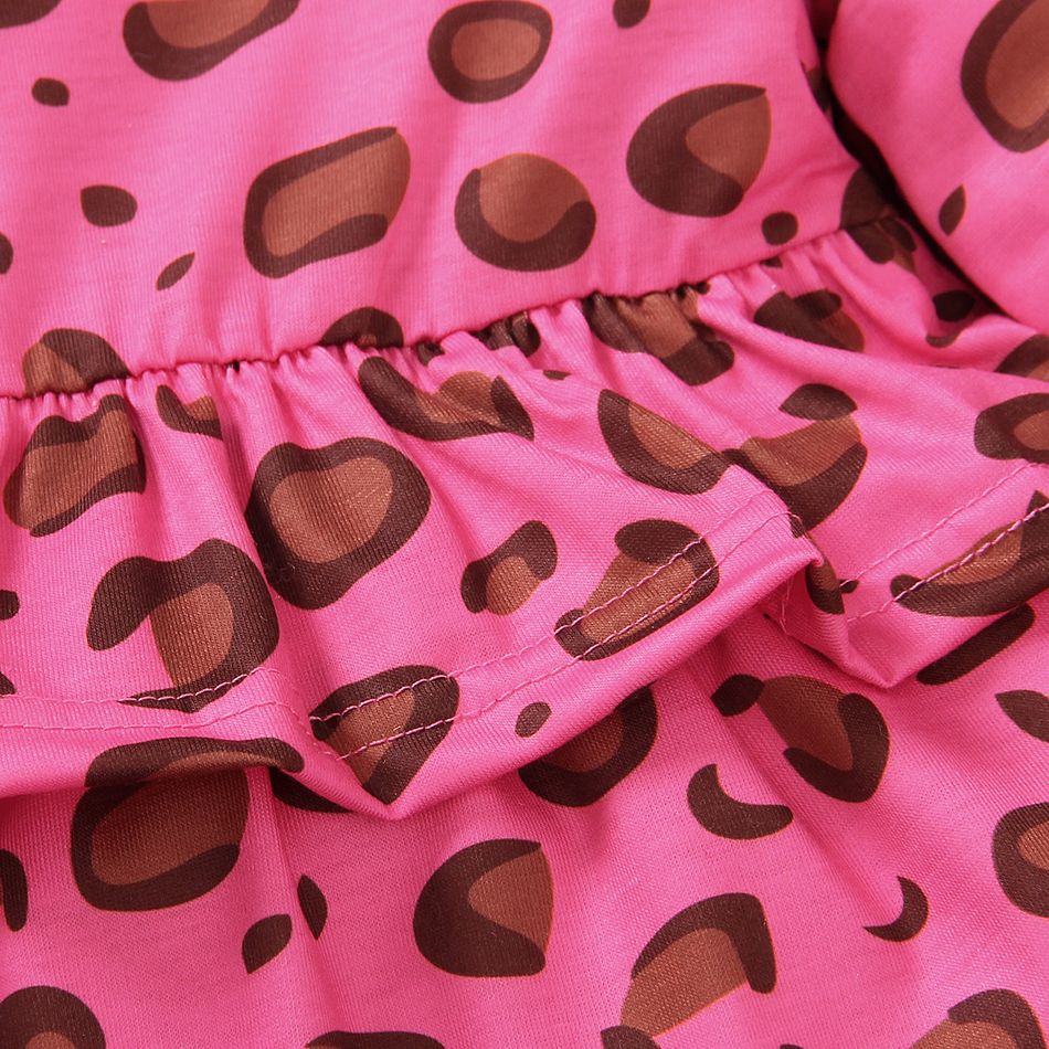 2pcs Baby Girl Leopard Print Long-sleeve Ruffle Trim Top and Heart Graphic Pants Set Hot Pink big image 5