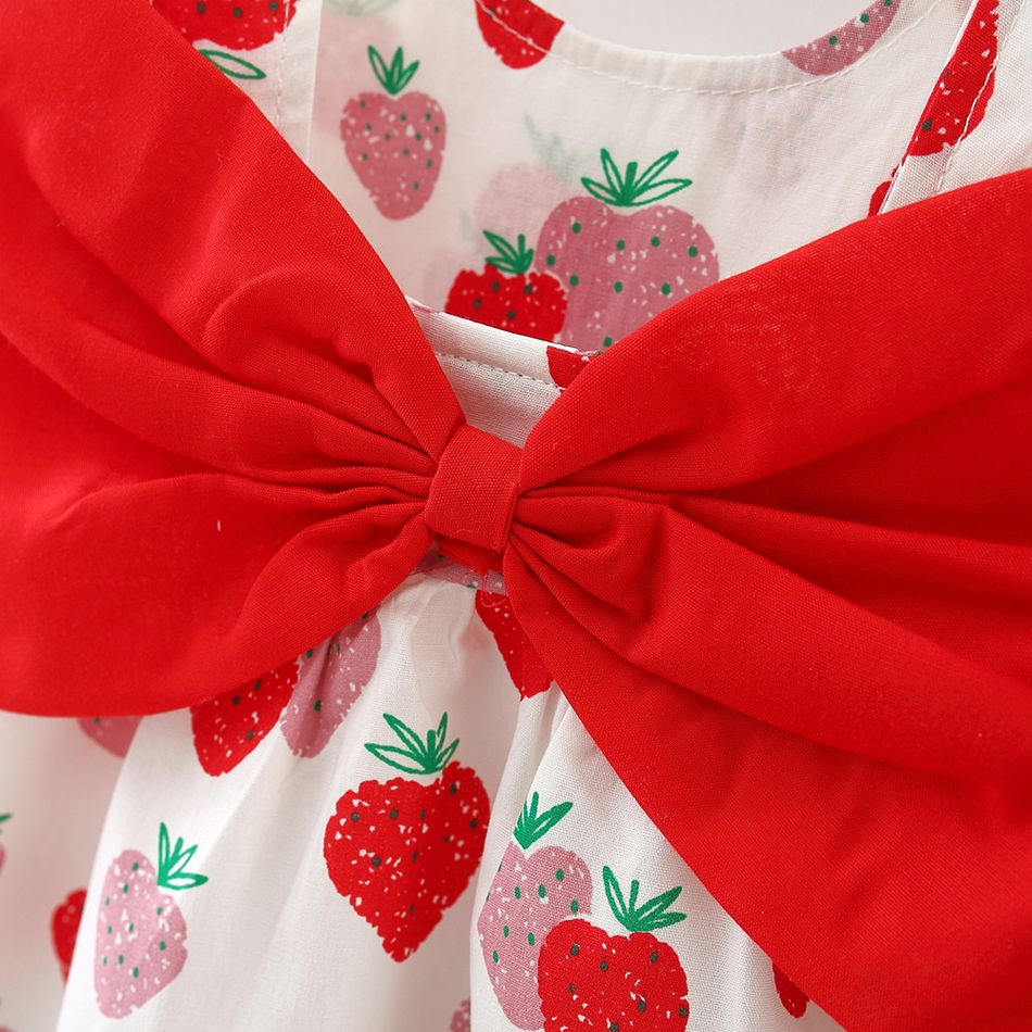 100% Cotton 2pcs Baby Girl All Over Red Strawberry Print Sleeveless Bowknot Dress with Hat Set Red big image 4