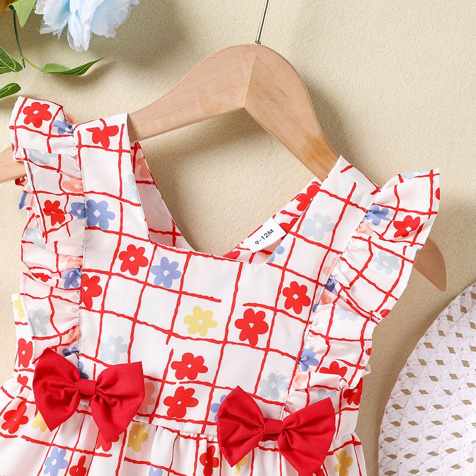 2pcs Baby Girl Bow Front Allover Floral Print Ruffle Trim Tank Dress with Straw Hat Set White big image 3