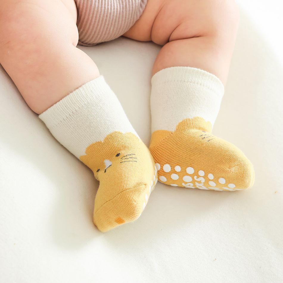 3 Pairs Baby / Toddler Cartoon Animal Pattern Non-slip Grip Socks Multi-color big image 1