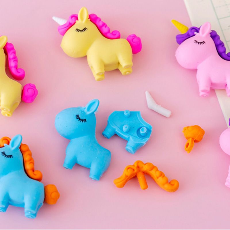 Confezione da 3 cartoni animati unicorno matita gomma giocattoli regali per premi in classe gioco ricompensa bomboniere Multicolore big image 4