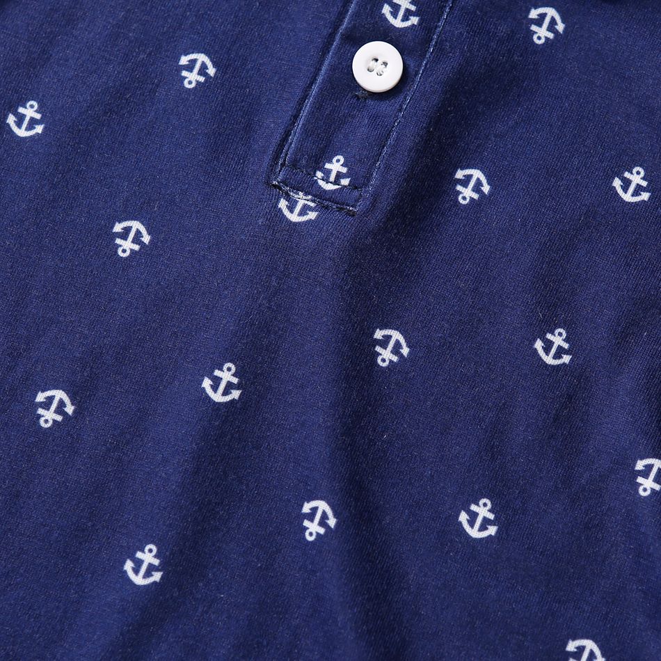 قطعتان من قميص بولو للأطفال الصغار غير رسمي بطبعة مرساة وأكمام طويلة وسراويل كاكي الأزرق الملكي big image 4