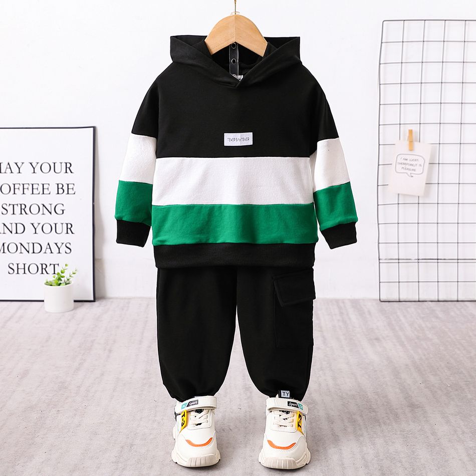 2pcs Toddler Boy Trendy Colorblock Hoodie Sweatshirt and Pocket Design Pants Set Green