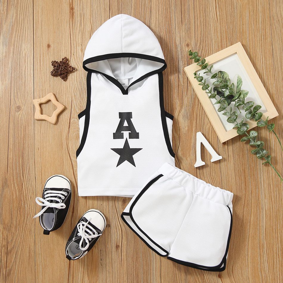 2pcs Baby Boy Letter and Star Print Hooded Sleeveless Tank Top and Shorts Set White