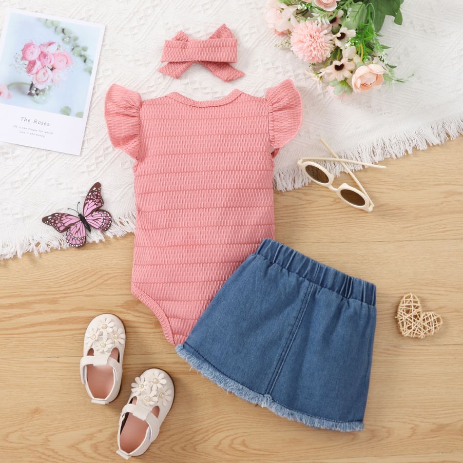 2pcs Baby Girl Bow Front Textured Flutter-sleeve Romper and Frayed Raw Trim Ripped Denim Skirt Set Pink big image 2