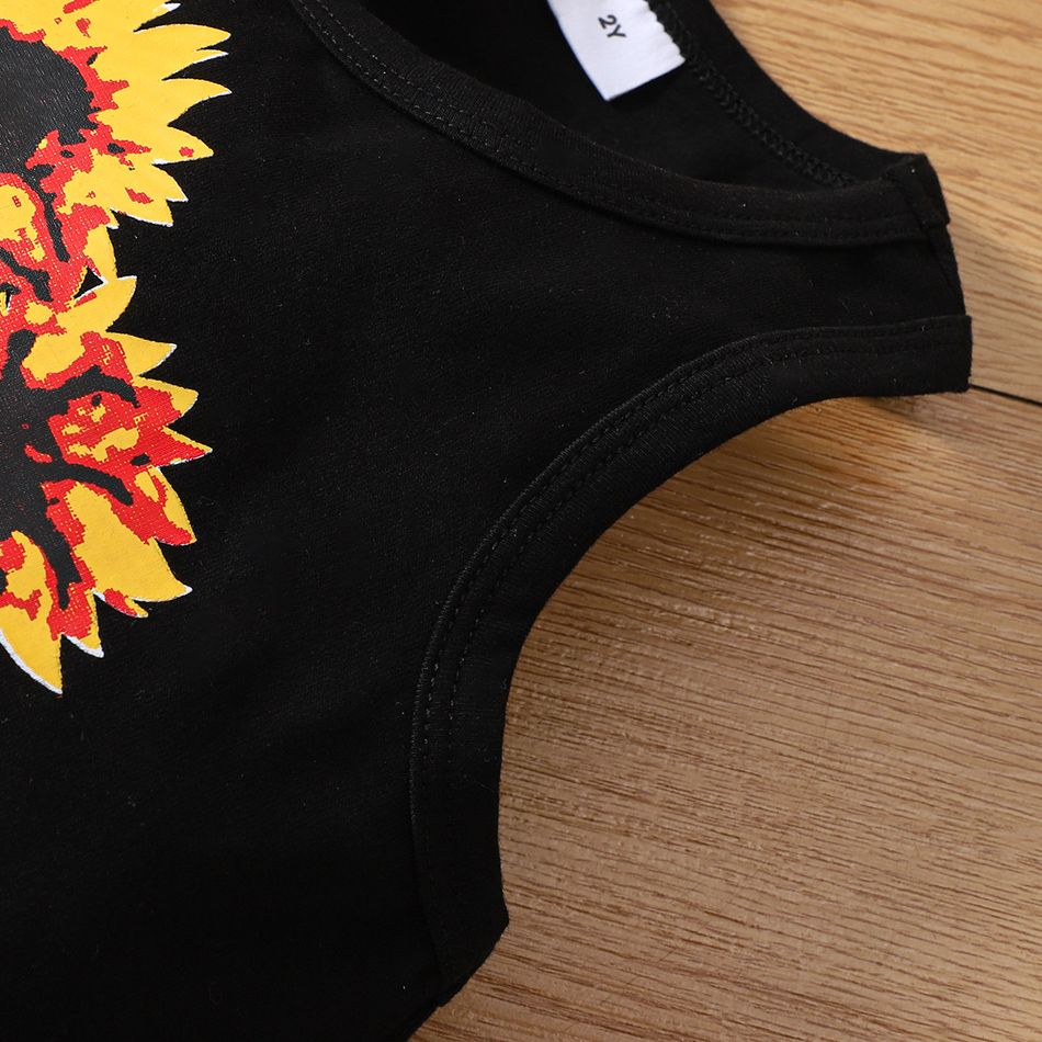 2pcs Toddler Girl/Boy Trendy Ripped Denim Shorts and Floral Print Tank Top Set Black big image 3