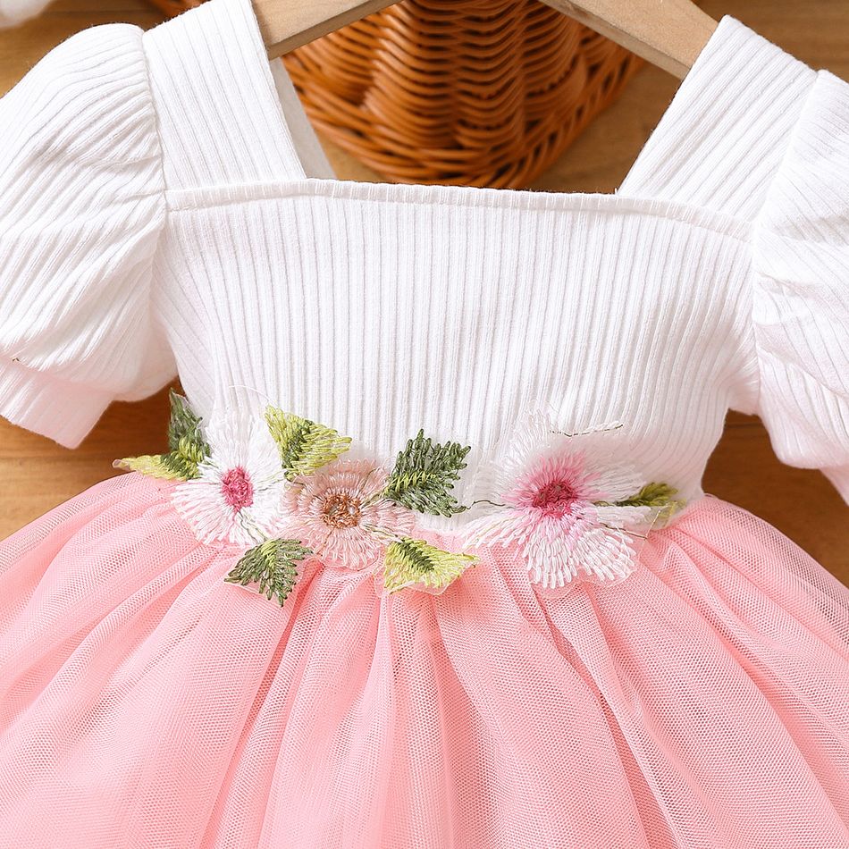 Baby Girl 95% Cotton Ribbed Square Neck Puff-sleeve Spliced Floral Embroidered Mesh Dress Pink big image 4