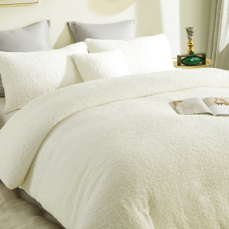 3 Piece Plush Duvet Cover Set Luxury Ultra Soft Fleece Comforter Cover 1 Duvet Cover & 2 Pillow Shams Warm Bedding Set Beige big image 2