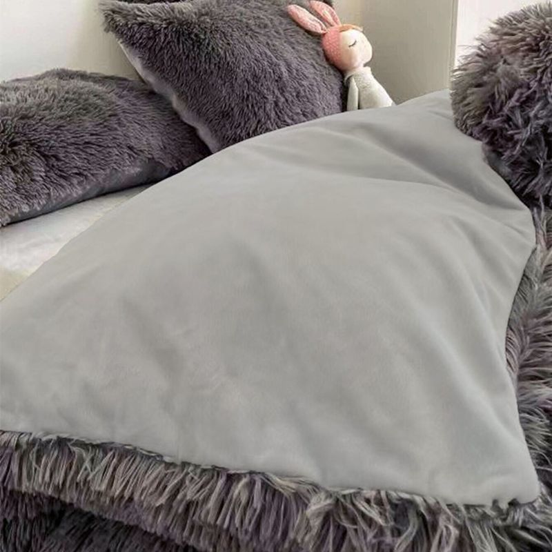 طقم سرير قطيفة متين مكون من 3 قطع وغطاء لحاف من الصوف الغامض وغطاء وسادة رمادي غامق big image 6
