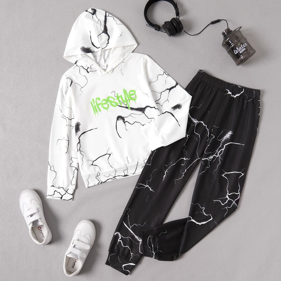 2-piece Kid Boy Letter Irregular Line Print Hoodie and Elasticized Pants Set Black/White