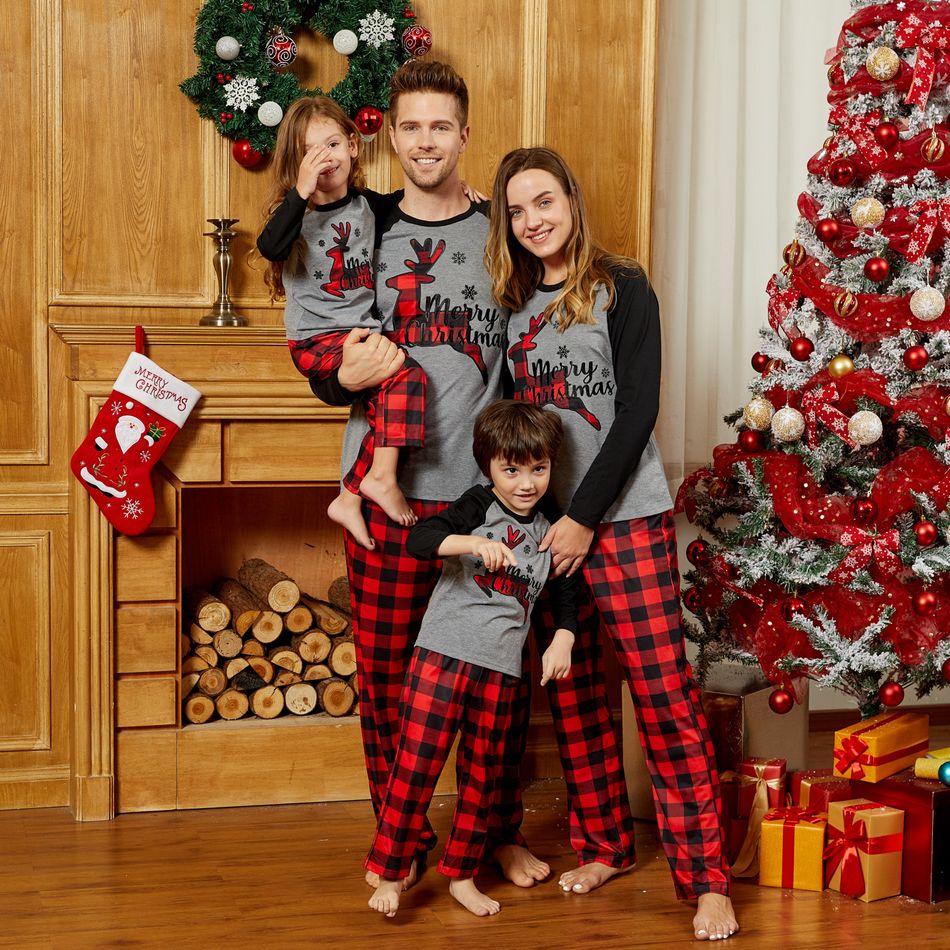 Mosaic Family Matching Reindeer Christmas Pajamas Set（Flame resistant） Color block big image 1