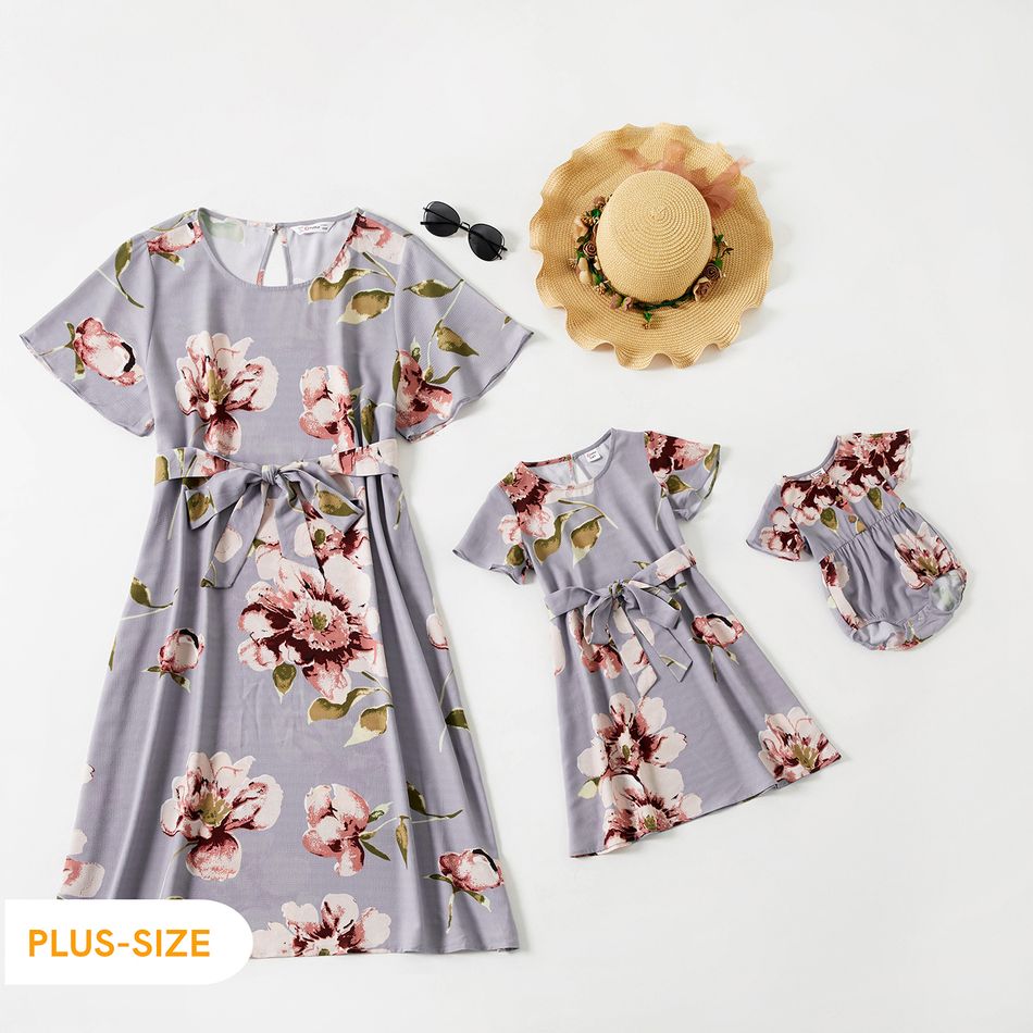 Allover Floral Print Short Sleeve Matching Midi Dresses Light Grey