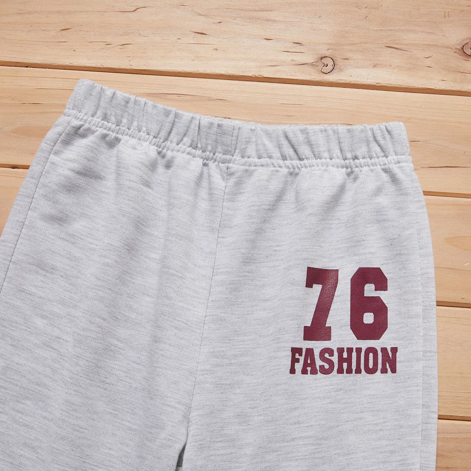 2-piece Kid Boy Letter Number Print Brick Red Pullover and Grey Pants Set Brick red big image 5