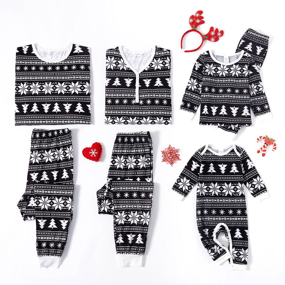 Christmas All Over Print Black Family Matching Long-sleeve Pajamas Sets (Flame Resistant) Black/White