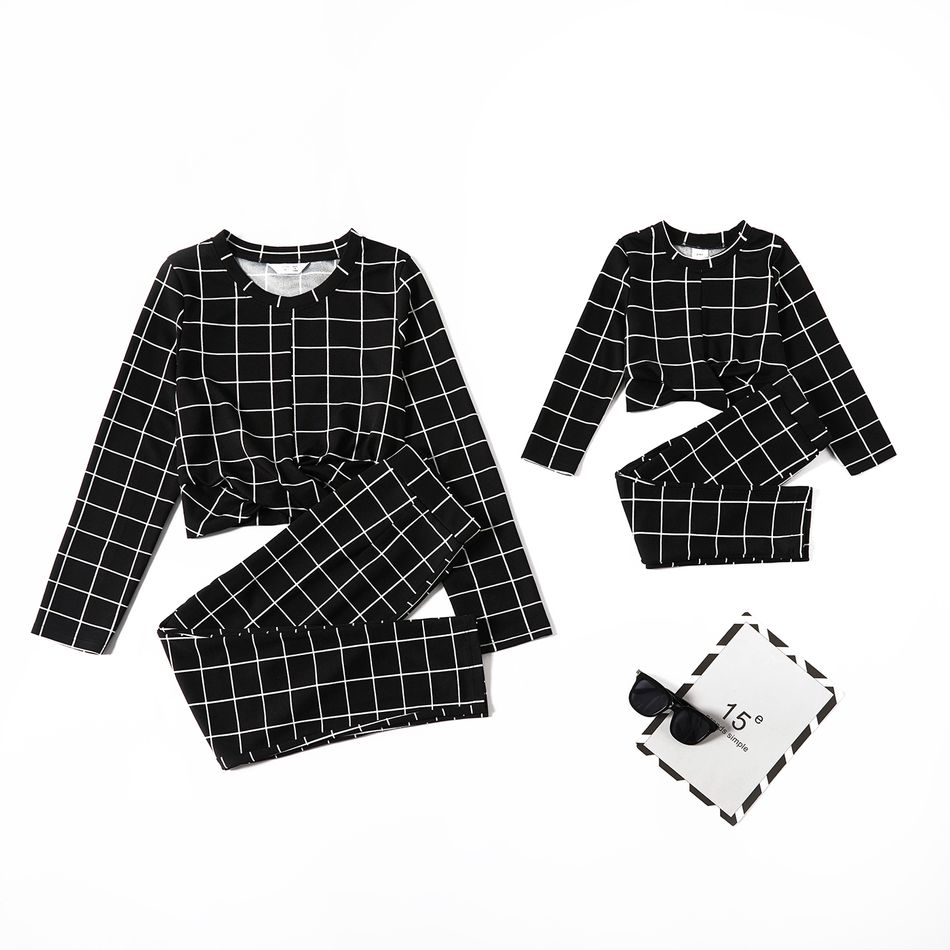 Black and White Plaid Long-sleeve Tops and Pants Sets for Mom and Me Black