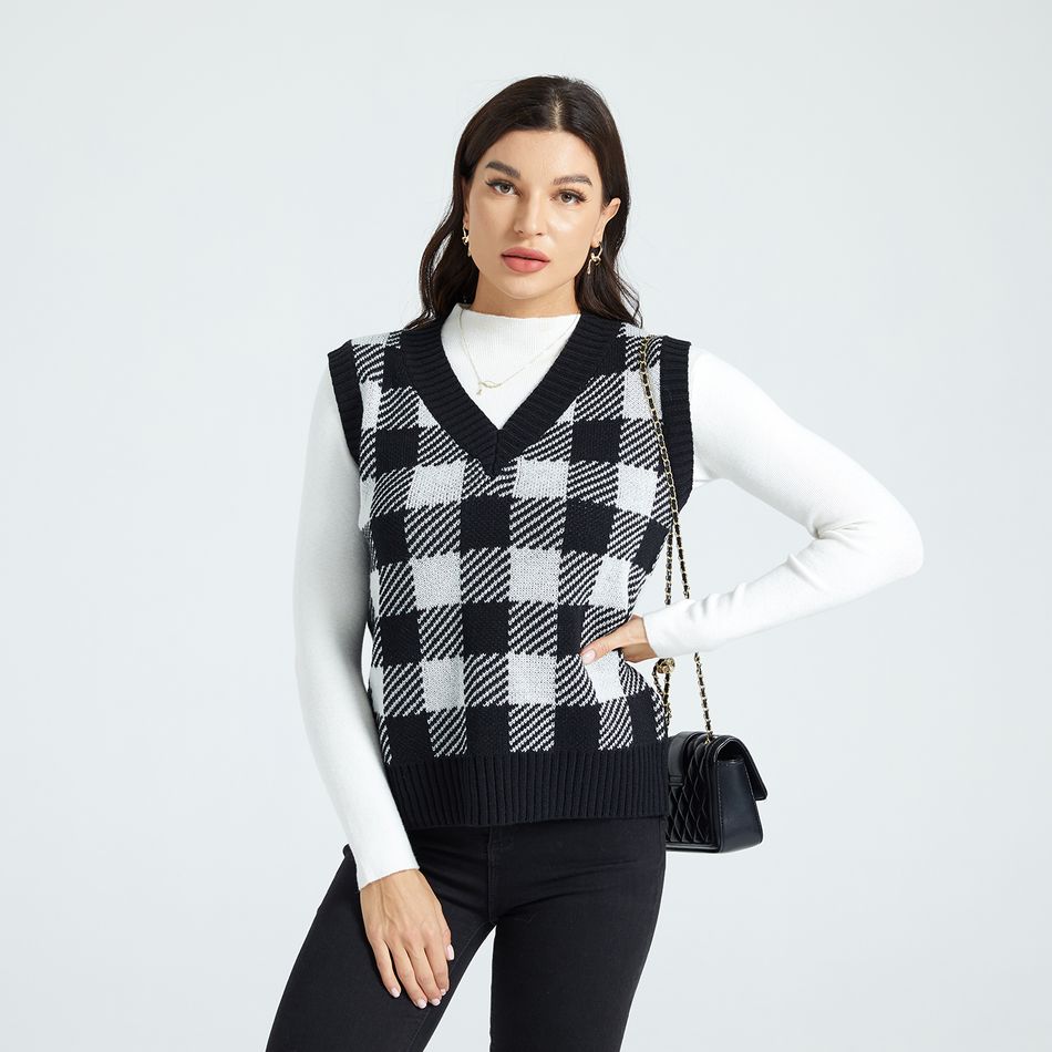 Plaid V Neck Sleeveless Sweater Black/White