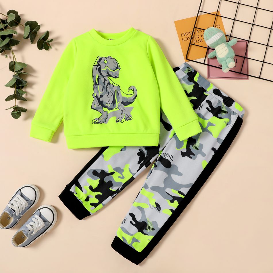 2-piece Toddler Boy Dinosaur Print Sweatshirt and Camouflage Print Pants Set Green