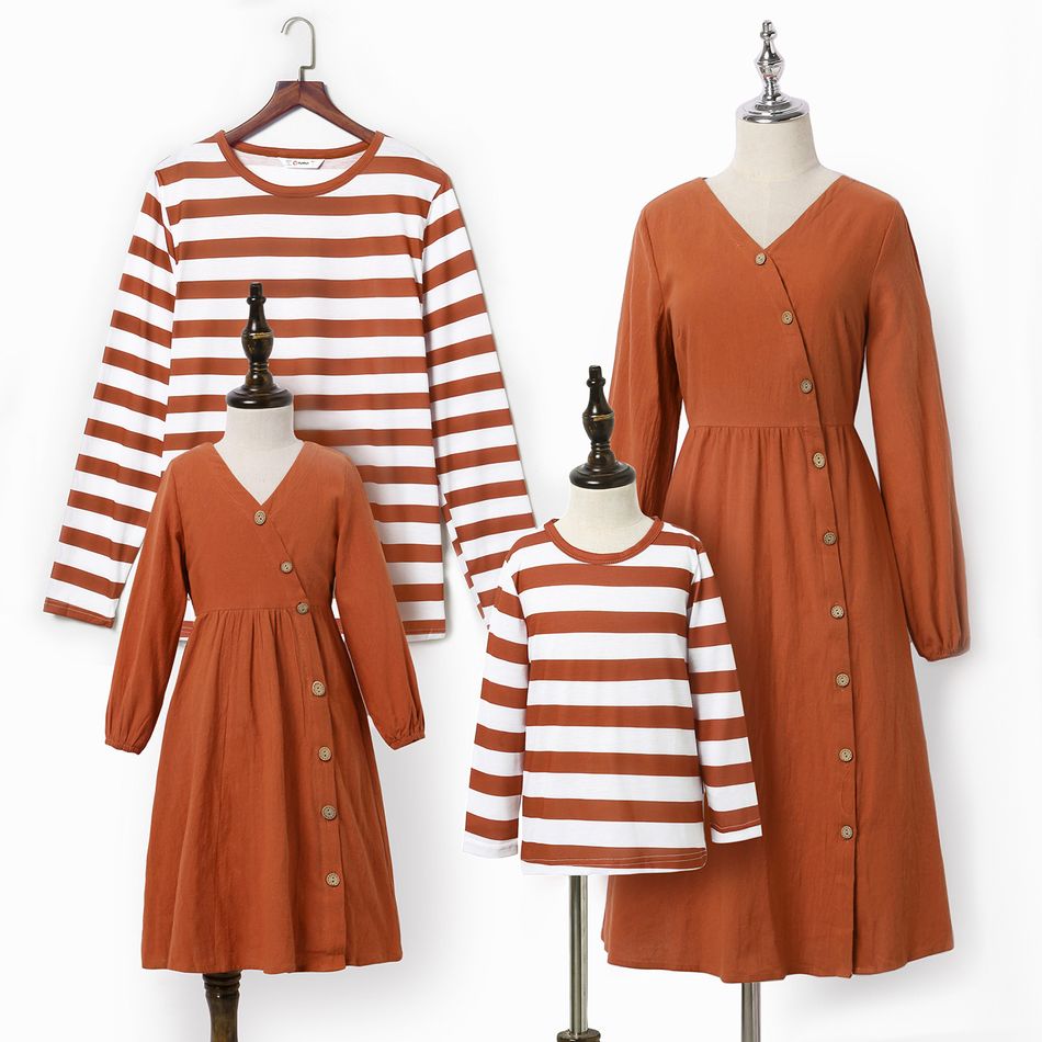 100% Cotton Family Matching Solid Half-sleeve Dresses and Stripe Long-sleeve T-shirts Sets Red