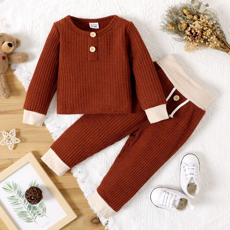 2pcs Baby Boy Brown Knitted Ribbed Long-sleeve Top and Trousers Set Brown
