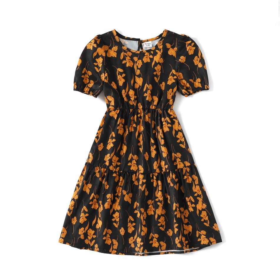 Family Matching Floral Print Black Short Puff Sleeve Dresses and Letter Embroidered T-shirts Sets Black big image 8