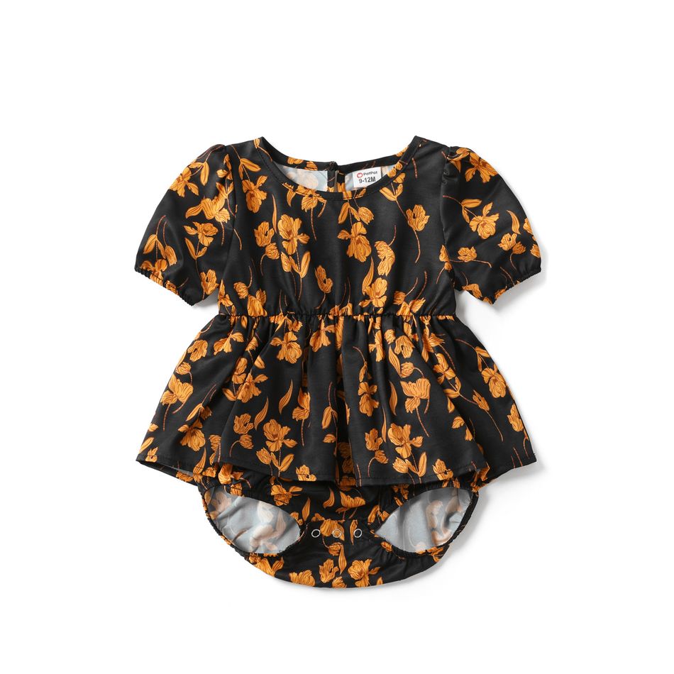 Family Matching Floral Print Black Short Puff Sleeve Dresses and Letter Embroidered T-shirts Sets Black big image 12